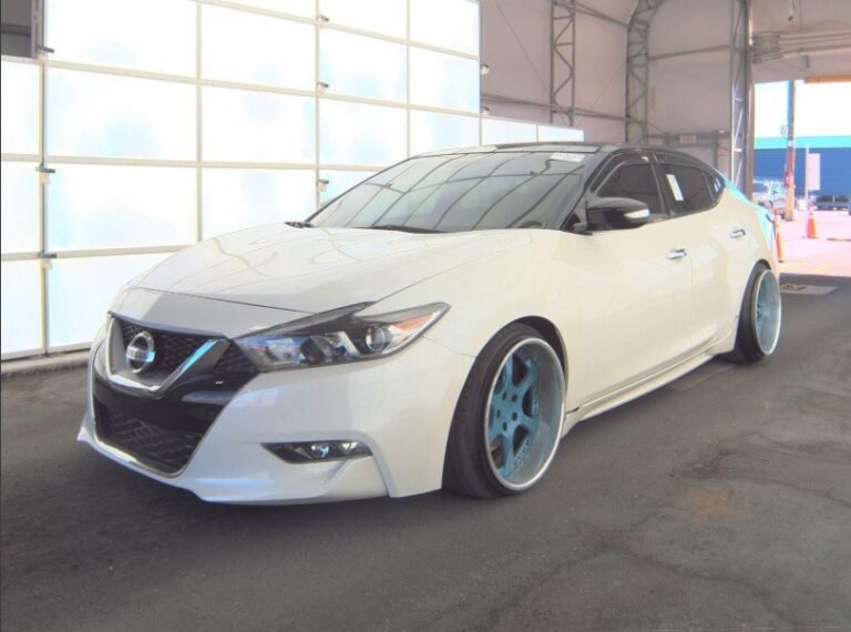 2016 Nissan Maxima