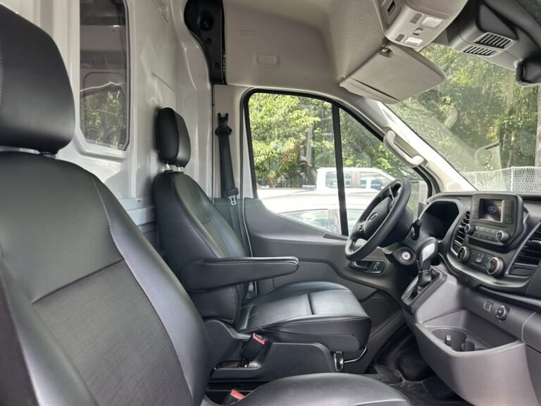 2023 Ford T150 Vans