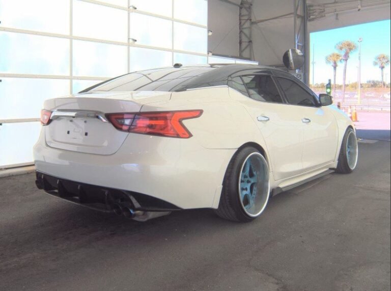 2016 Nissan Maxima