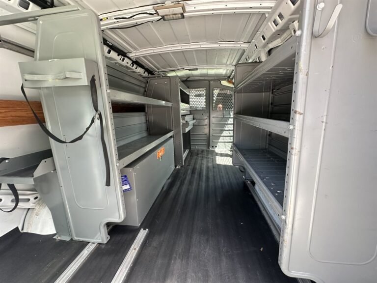 2014 Chevrolet G2500 Vans