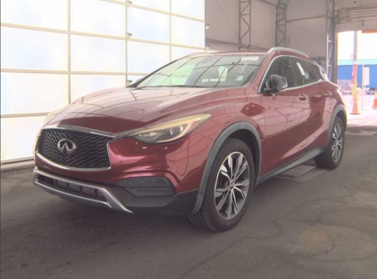 2017 Infiniti QX30